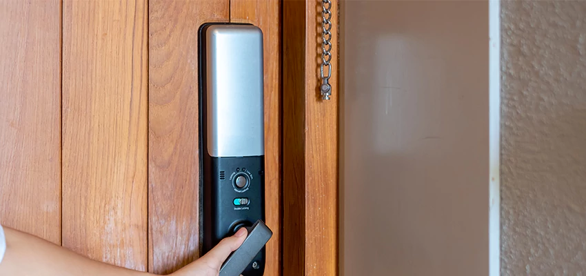 Home Security Electronic Locks Upgrades in Collinsville
